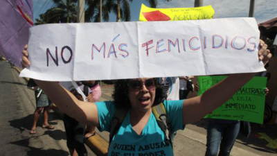 Nicaragua: fanáticos religiosos queman a una mujer en la hoguera