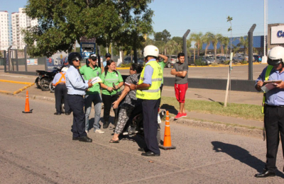 Breard: "Quienes no tengan los elementos de seguridad, no podrán circular"