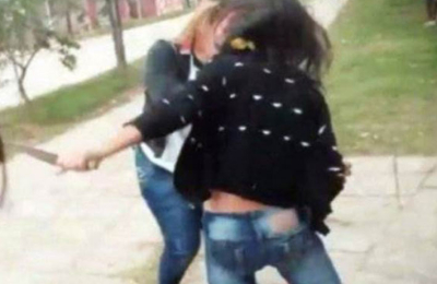 Darían hoy el alta a la alumna que fue apuñalada a la salida del colegio