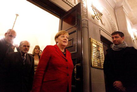merkel3.jpg
