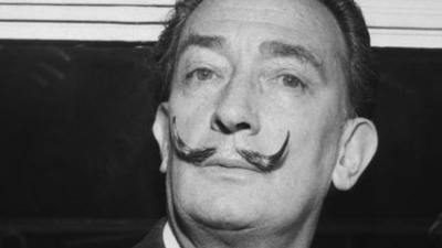 Ordenaron exhumar el cadáver de Salvador Dalí por una demanda de paternidad