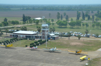 Sáenz Peña: analizaron obras para posicionar al aeropuerto como escala de vuelos nacionales