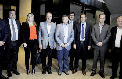 Amplia convocatoria de gobernadores en la Casa de San Juan 