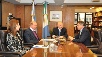 Peppo analizó con el CFI el proyecto para la isla Santa Rosa ante el segundo puente con Corrientes