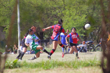 151017-FUTBOL-CH-FutFem02.jpg