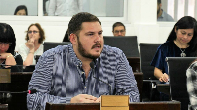 Rodrigo Ocampo: “La única camiseta que vale es la de los vecinos de Resistencia”