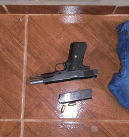 revolver.jpg