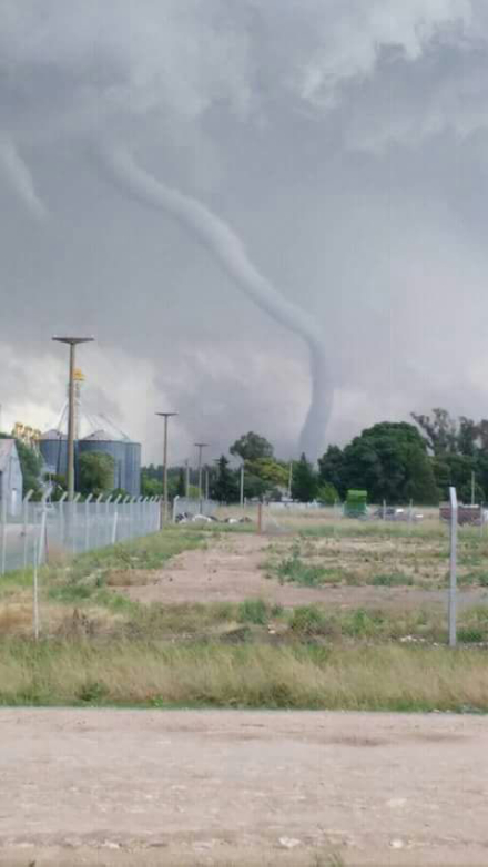 tornado 2.jpg