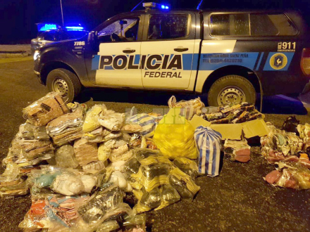 juguete de contrabando.jpg