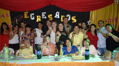 Reencuentro de egresados de Colonia Mado 30 años después