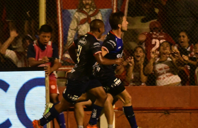 Unión sorprendió a Racing en el debut de Coudet 