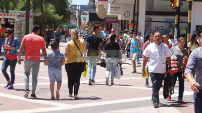 Sorteo de un auto y otros incentivos para movilizar las ventas en Resistencia