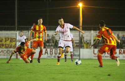 A Sarmiento se le escapó el triunfo