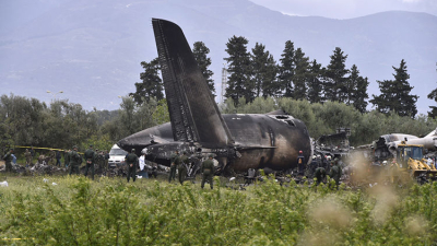 Mueren más de 250 personas en accidente de avión militar argelino