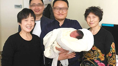 Un bebé nace en China cuatro años después de la muerte de sus padres