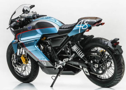 Pagani moto 2.jpg
