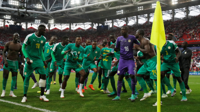 Senegal amargó el debut del polaco Lewandowski
