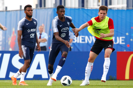 2018-06-22T145748Z_783445770_RC1ED206E280_RTRMADP_3_SOCCER-WORLDCUP-FRA.JPG