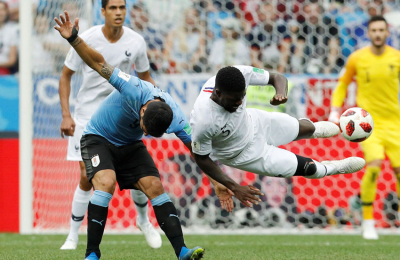 Uruguay y su defensa contra la velocidad de Francia