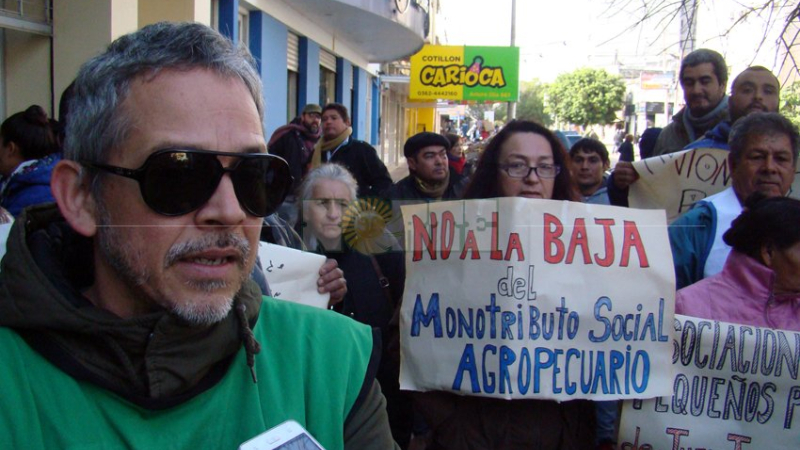 Trabajadores de agricultura familiar convocan a un paro y movilización