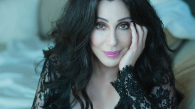 Cher retrocede en el tiempo con álbum de versiones de ABBA
