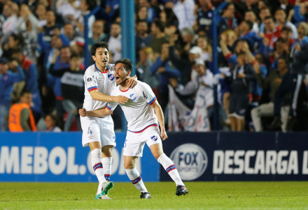 2018-09-26T010153Z_108173605_RC1178806850_RTRMADP_3_SOCCER-SUDAMERICANA.JPG