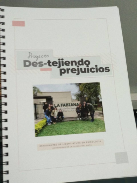 destejiendo prejuicios.jpg
