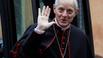 Renuncia prominente cardenal de EEUU
