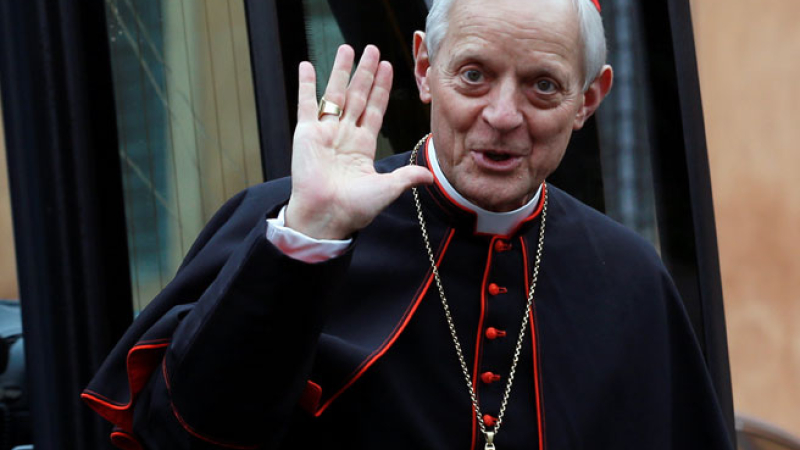 Renuncia prominente cardenal de EEUU