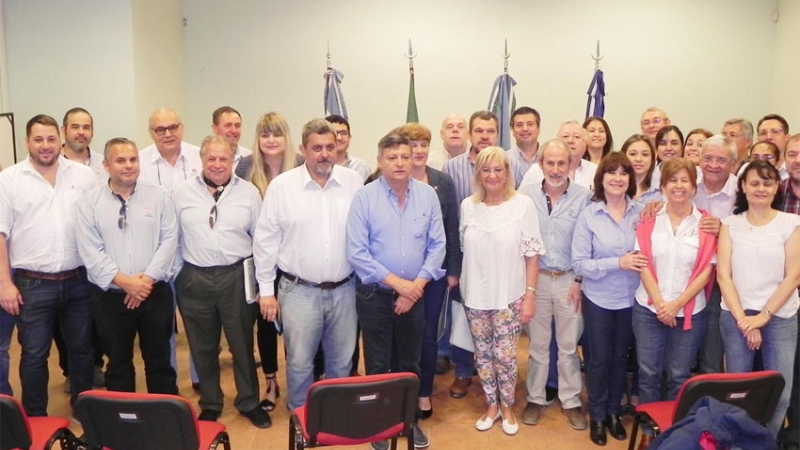 El INTA regional defiende su presupuesto y compromete apoyo de Peppo y legisladores