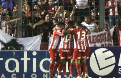 Racing volvió a pagar caro su falta de eficacia y San Martín lo dejó sin invicto