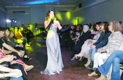 Desfile solidario