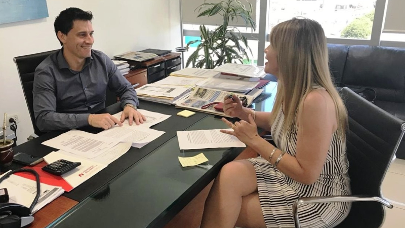 Asesoran a municipios para la toma de créditos en dólares para infraestructura urbana