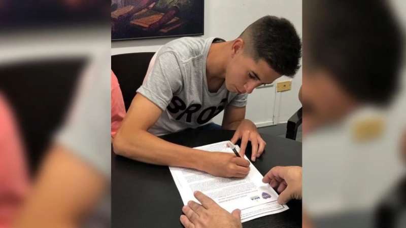 Boca compró a Owen Blanco, una joya del ascenso que comparan con Di María