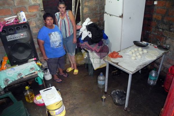 La lluvia no da tregua a familias de La Toma y La Isla