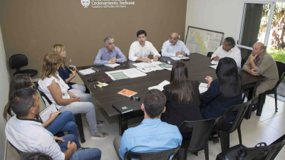 Desarrollo Urbano y Secheep diagraman plan para implementar la tarifa social