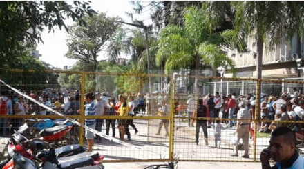 multitud 3.JPG