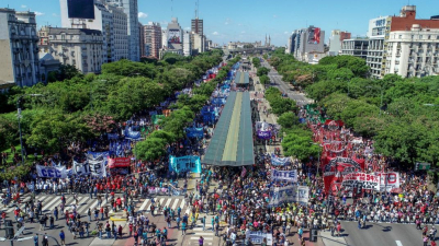 Movimientos sociales realizaron la primera protesta masiva del año