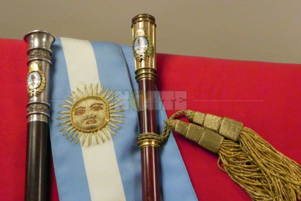Cincelando los bastones del próximo presidente y gobernador