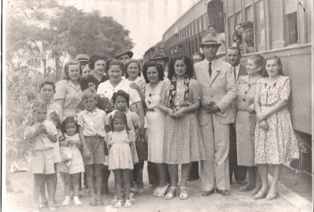 historica-FAMILIA-TREN.jpg