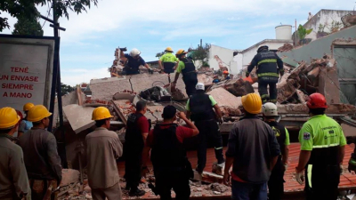 Derrumbe en San Cristóbal: murió un hombre y hay al menos seis heridos