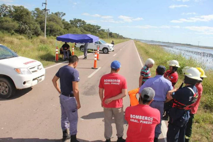 58bomberos-e-intendente.jpg