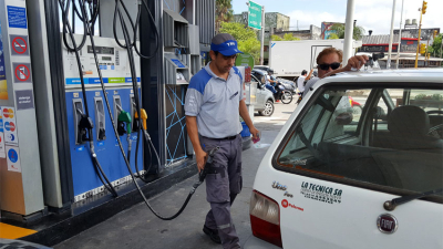 Se postergó la suba de combustibles