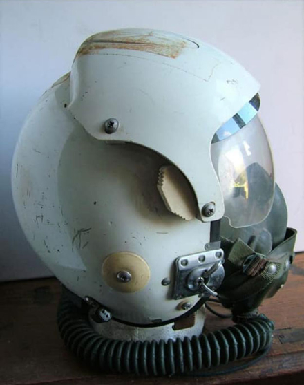 casco3.jpg