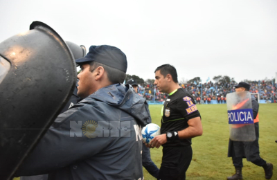 Futbolista de Estudiantes de Río Cuarto  reconoció que el ascenso estuvo arreglado