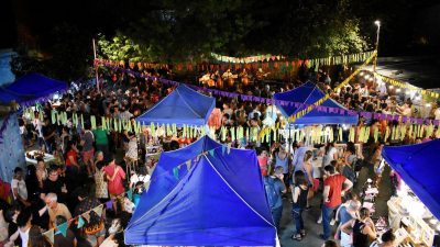 La casa Cecualera recibe una nueva edición de la Feria Vente Paki con emprendedores locales