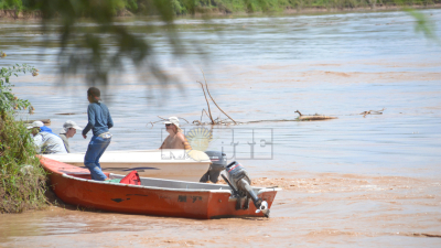 Continúan los desbordes del río Bermejo e intensifican la asistencia a poblaciones de El Impenetrable