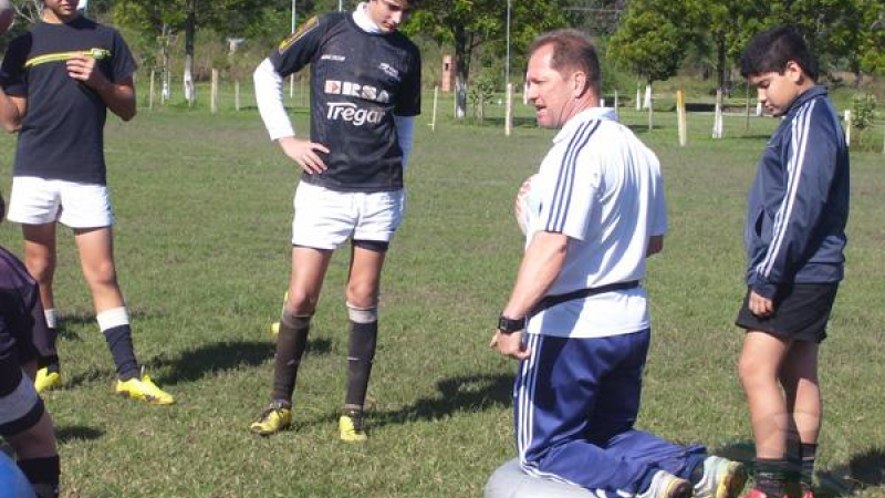 Camino a ser Puma en Curne