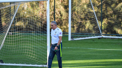 Tite: “No se puede neutralizar a Messi”