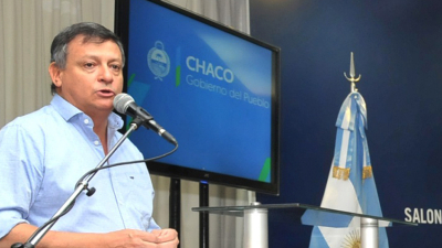 El gobernador defiende su gestión ante quienes lo juzgan por actitudes que tuvo con el gobierno nacional